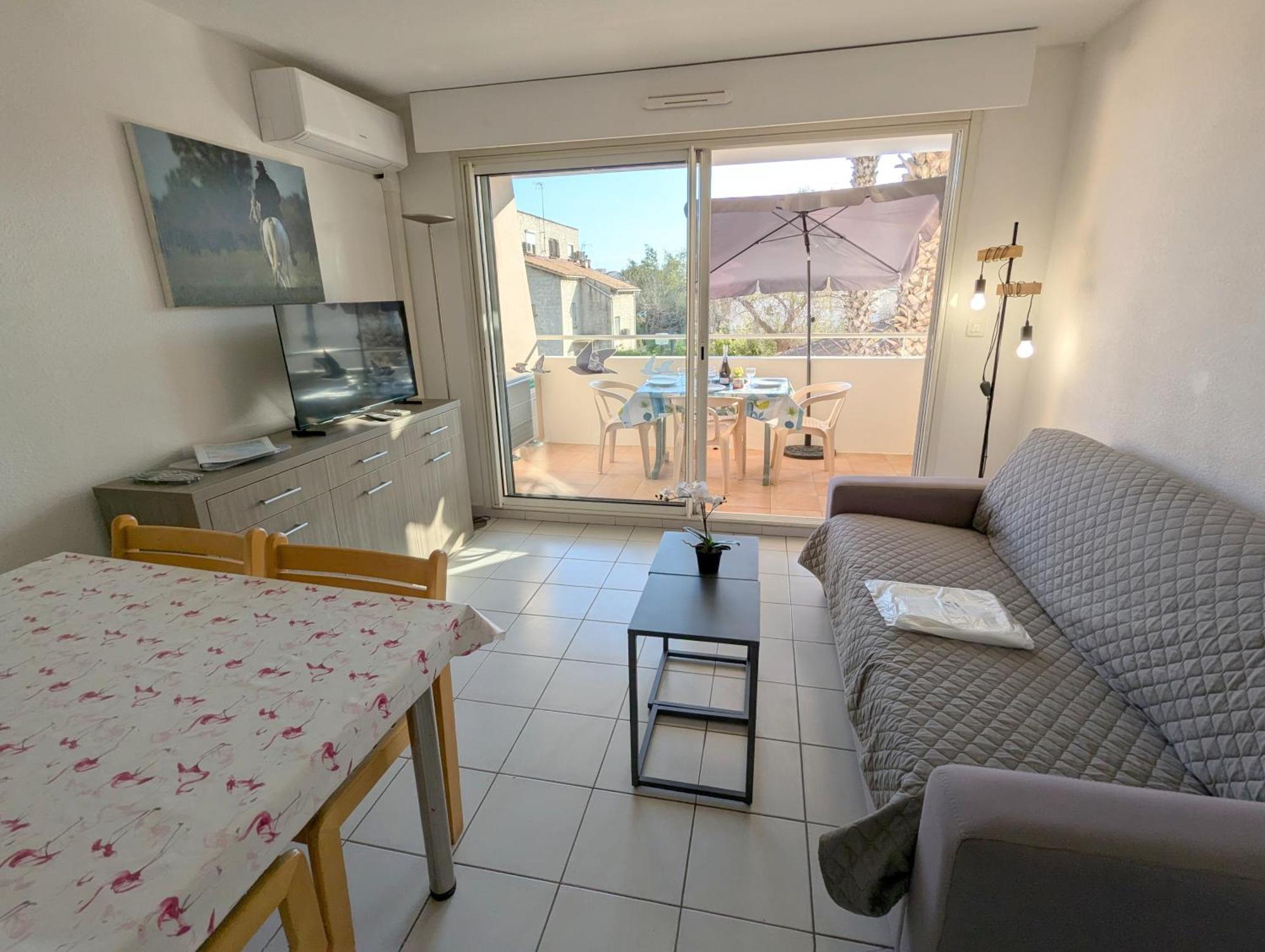 Sol-Y-Days Mayflower, Appartements Climatises Residence Avec Piscine Proche Centre لو غراو دو روا المظهر الخارجي الصورة