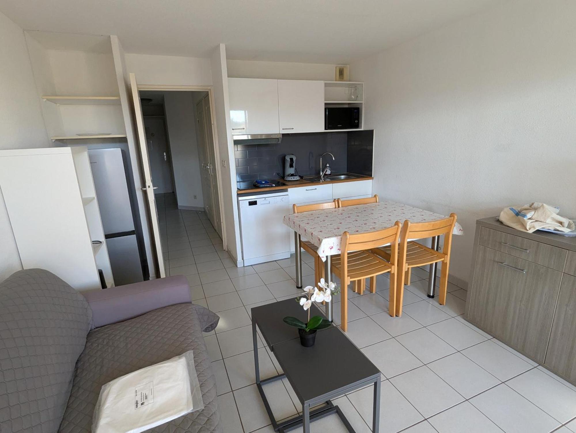 Sol-Y-Days Mayflower, Appartements Climatises Residence Avec Piscine Proche Centre لو غراو دو روا المظهر الخارجي الصورة